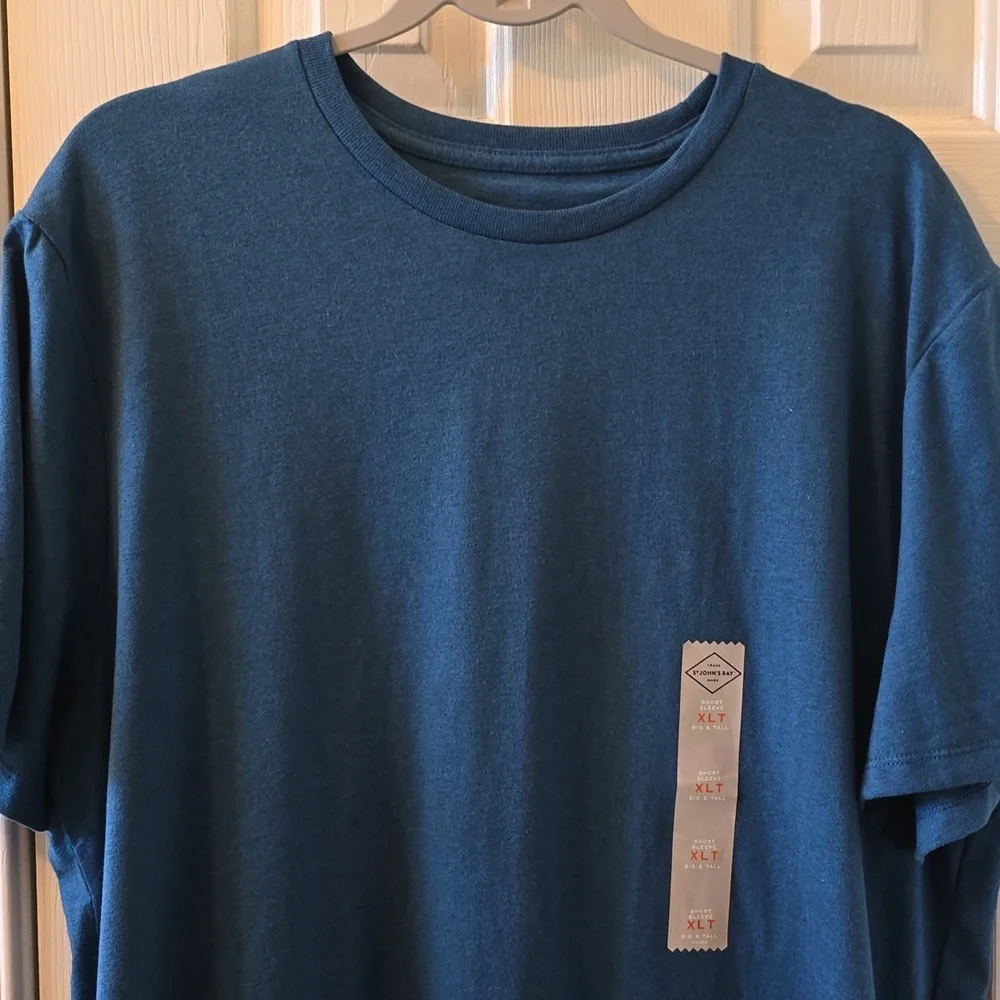 ST. JOHN'S BAY BRAND BLUE BIG AND TALL SHORT SLEEVE T-SHIRT SIZE XLT